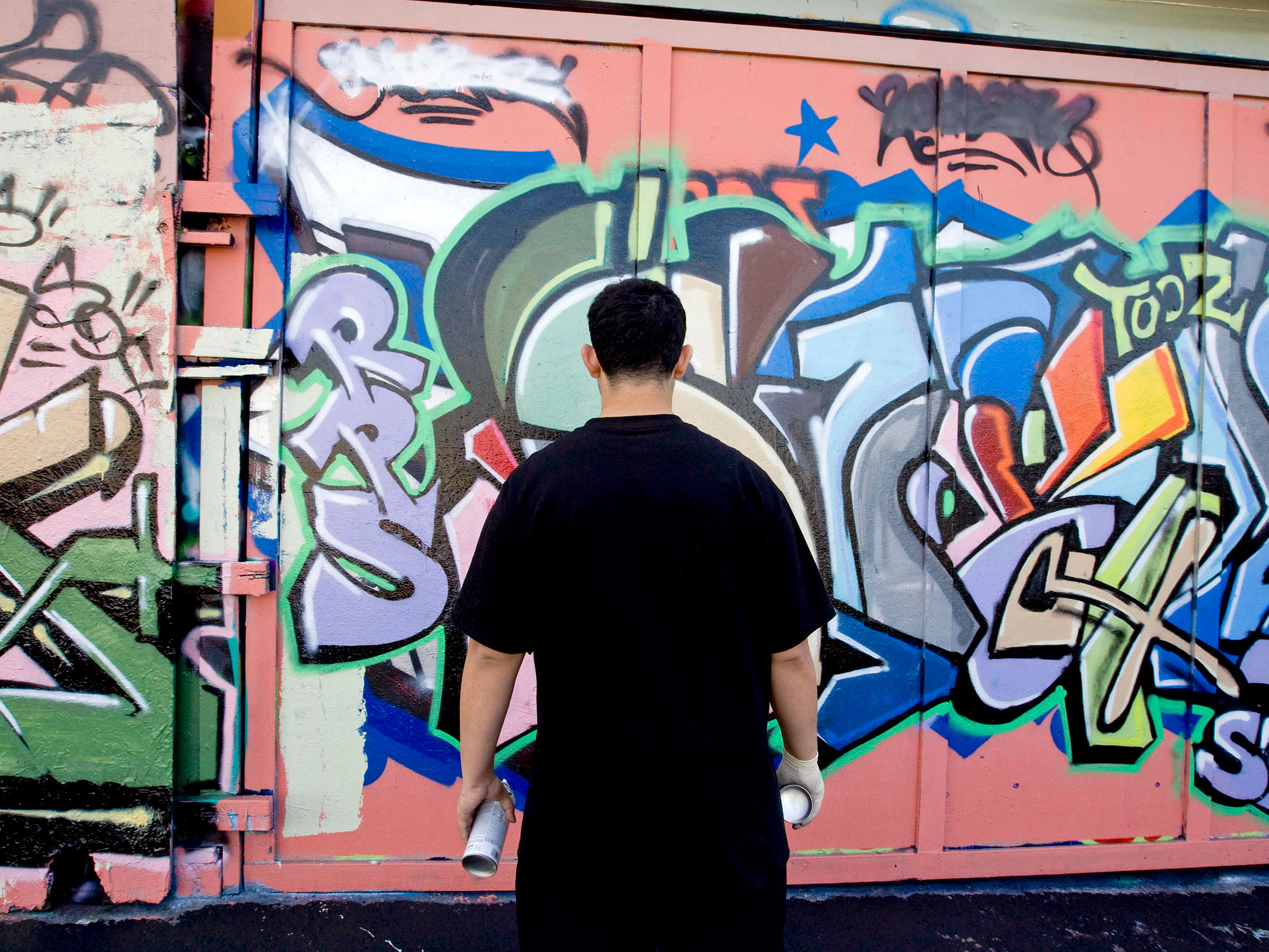 Graffiti seen on the Los Angeles Gang Tour